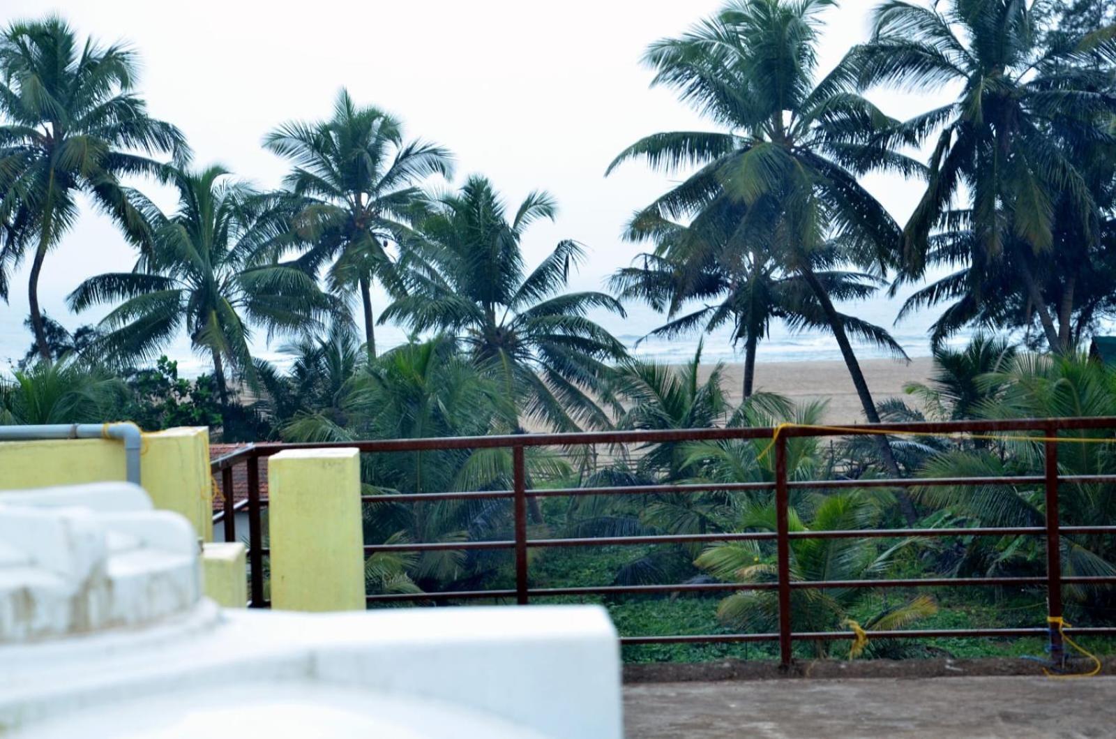 Kenchas Beach Resort ゴカルナ エクステリア 写真
